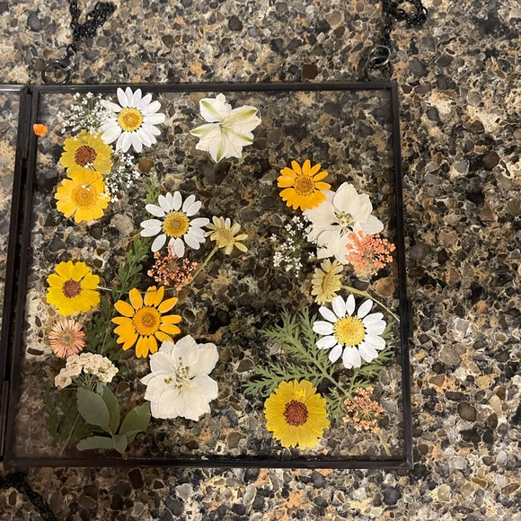 Hand made real pressed flowers in glass hanging frame. - Picture 2 of 2